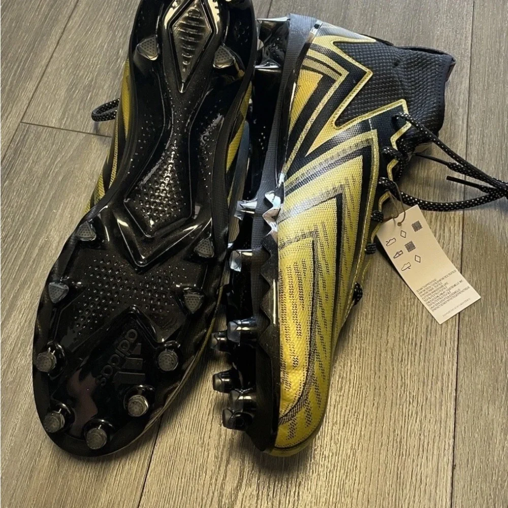 New Mens Adidas Freak-23 Inline Football Cleats Black Gold HP2446 Men’s Size